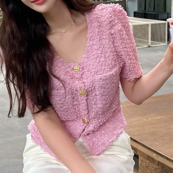 Pink textured short sleeve gold button front short sleeve blouse - Picture 3 of 5